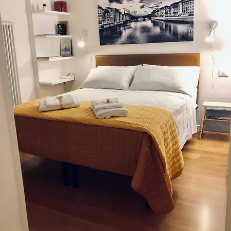 Liberta With Balcony Apartment Florence