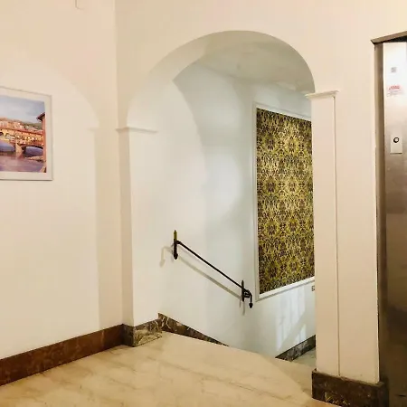 Liberta With Balcony Apartment *