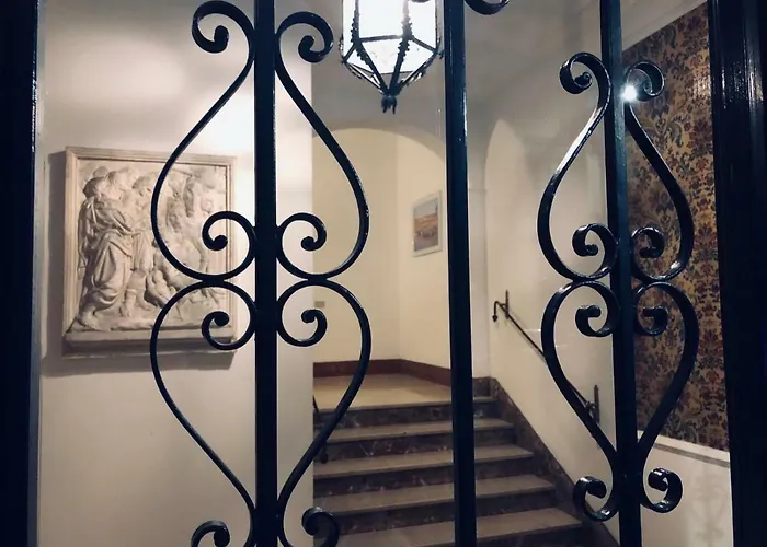 Апартаменты Liberta With Balcony Флоренция