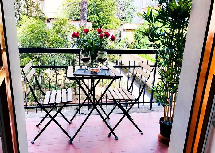 Liberta With Balcony Флоренция